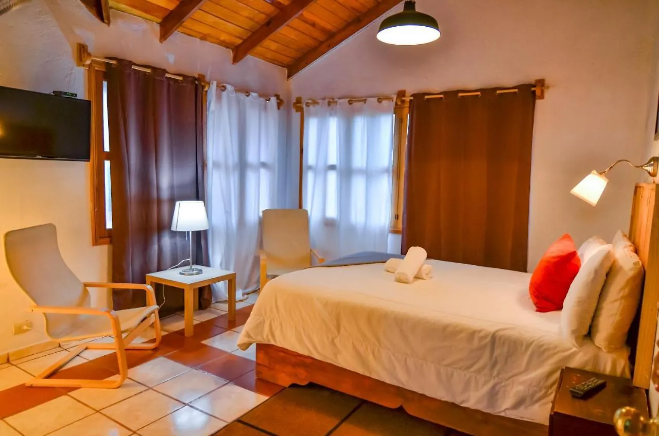 Hotel Rancho Constanza & Cabanas De La Montana